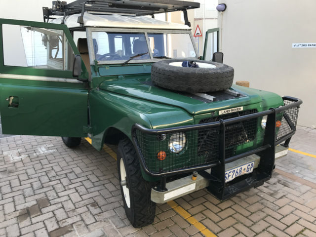 1980 Land Rover Defender Series 3 SWB - photo 2