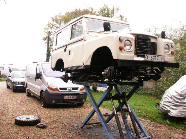 1975 Land Rover Defender 4x4 - photo 11
