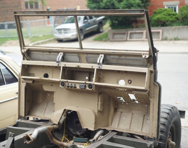 1973 Land Rover Land Rover Series II 109 with NOS Frame & Bulkhead - photo 3