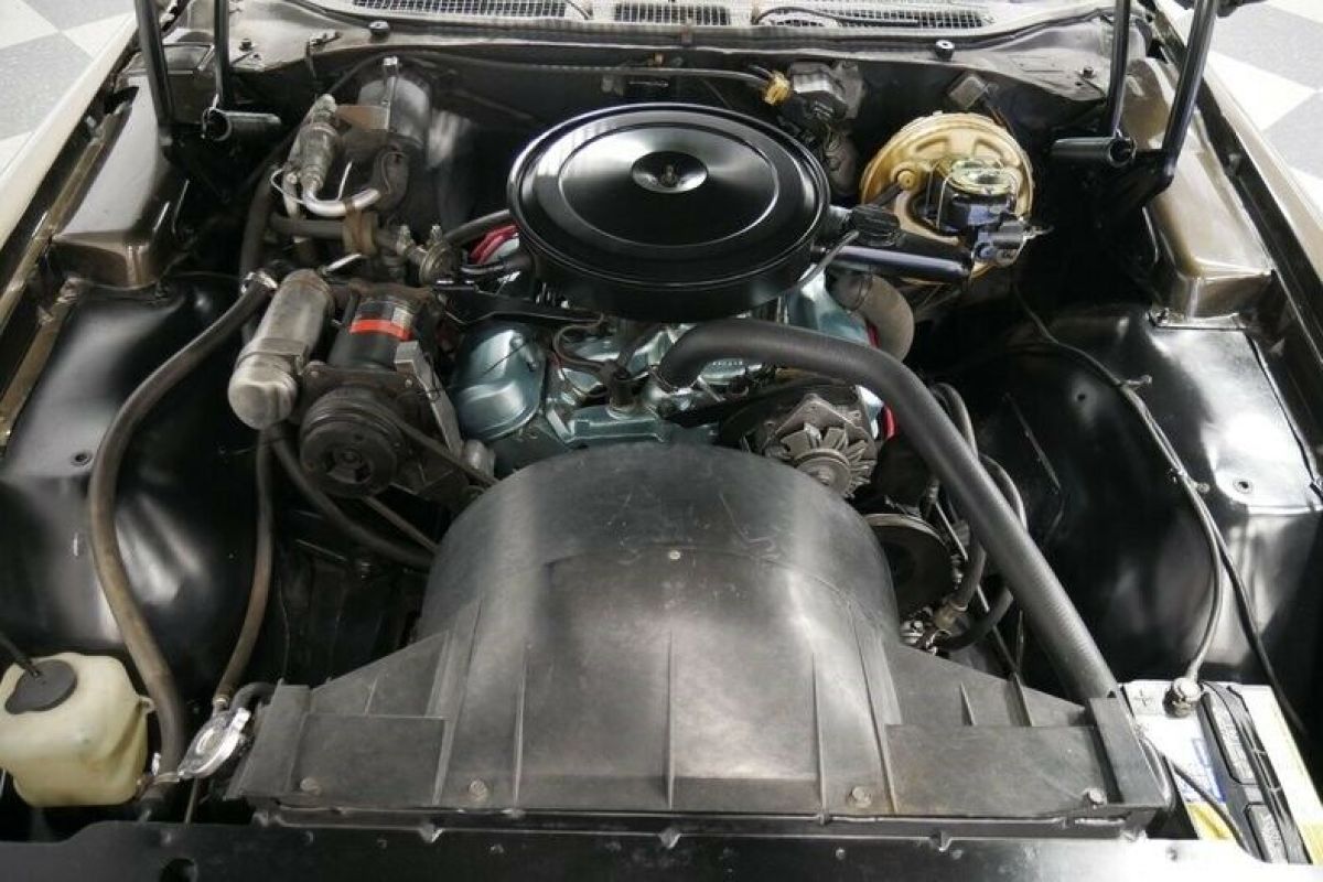 1969 Pontiac Grand Prix Model J - photo 4