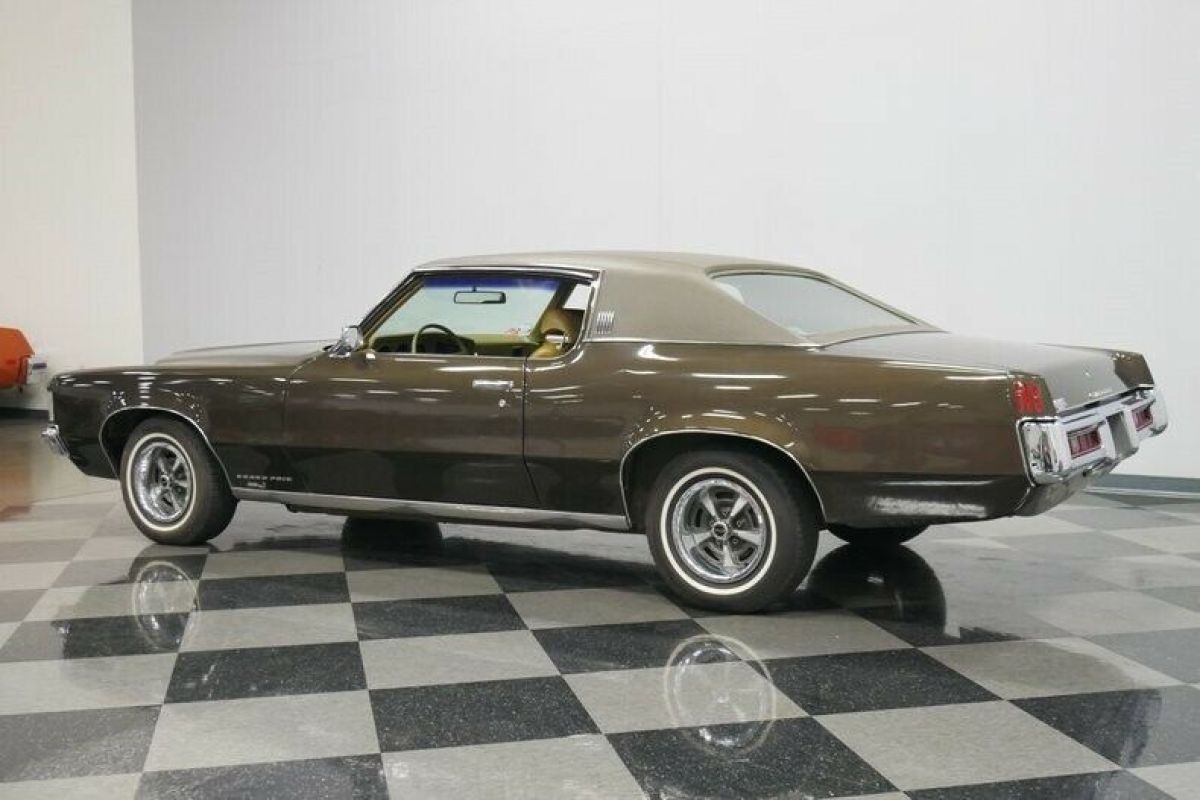1969 Pontiac Grand Prix Model J - photo 9