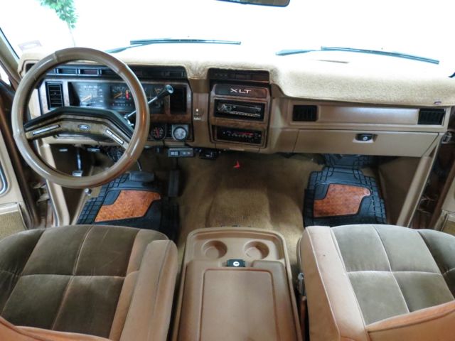 1985 Ford F-250 - photo 10