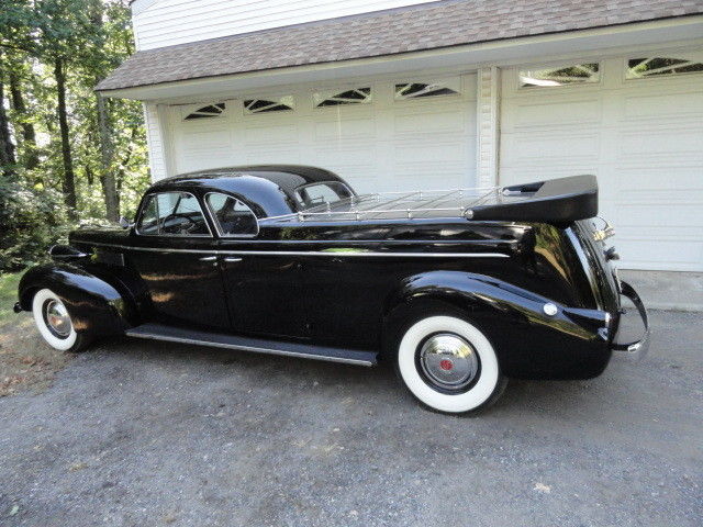 1939 Cadillac LaSalle FLOWER CAR HEARSE COMBINATION - photo 2