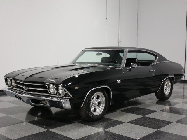 LASER STRAIGHT BODY, DEEP BLACK PAINT, 396 V8, AUTO, PWR FRONT DISCS, DUALS!! 1969 Chevrolet Chevelle SS 396