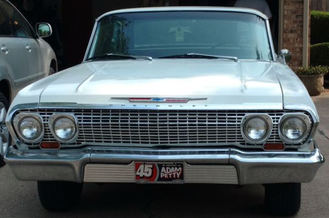 1963 Chevrolet Impala SS - photo 2