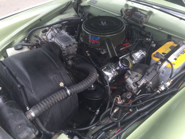 1964 Studebaker GT Hawk white landau vinyl roof - photo 10