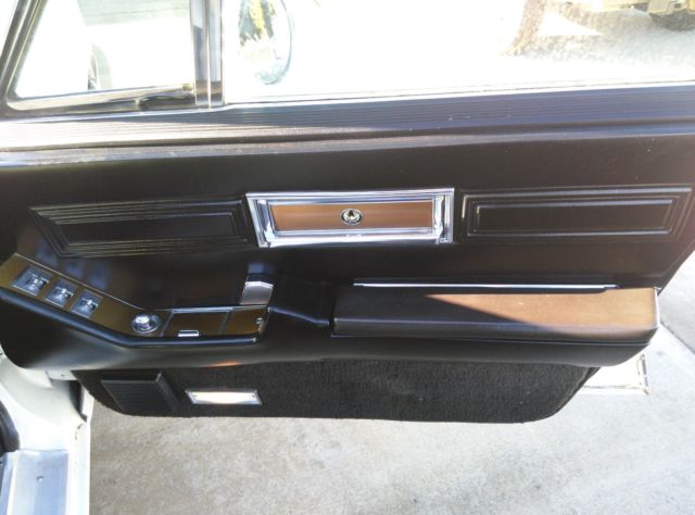 1968 Chrysler Imperial LeBaron - photo 8