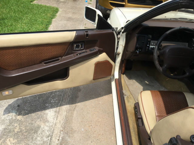 1992 Infiniti M30 Convertible - photo 6