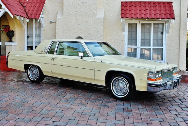 1980 Cadillac DeVille Coupe Simply Stunning Low Miles - photo 10