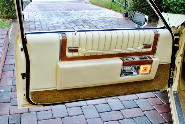 1980 Cadillac DeVille Coupe Simply Stunning Low Miles - photo 3
