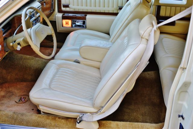 1980 Cadillac DeVille Coupe Simply Stunning Low Miles - photo 5
