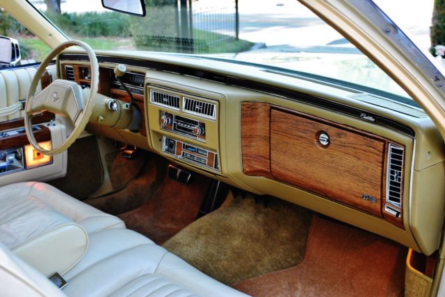 1980 Cadillac DeVille Coupe Simply Stunning Low Miles - photo 7