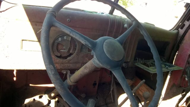 1940 Dodge WF 31 - photo 8
