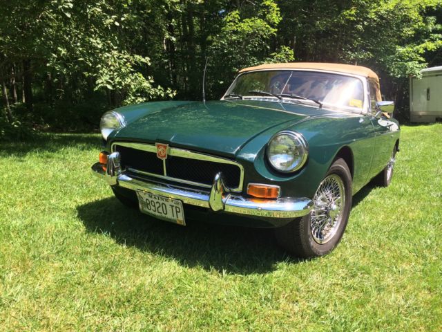 1974 MG MGB - photo 2