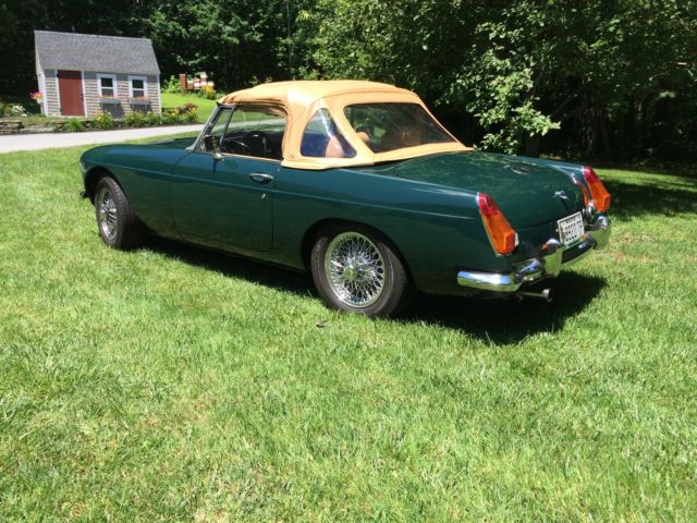 1974 MG MGB - photo 4