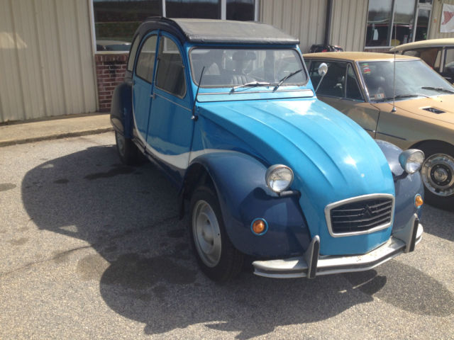 late model Citroen 2CV 1966 Citroën 2cv