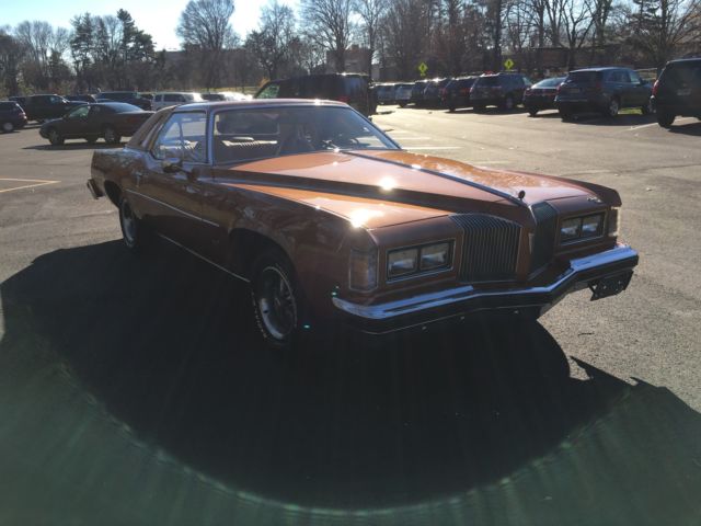 LAZER STRAIGHT SHARP CAR SWIVEL BUCKETS ONE OF KIND 1976 Pontiac Grand Prix