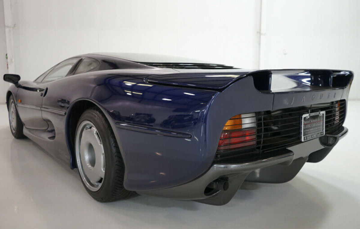 1994 Jaguar XJ220 - photo 6