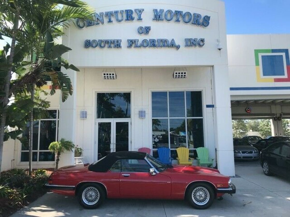 Leather Seats Power Windows Power Convertible Top Alloy Wheels 1990 Jaguar XJS