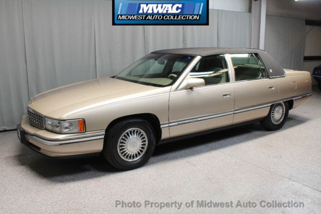 1994 Cadillac DeVille LEATHER ONLY 27K MILES LIKE NEW RARE 4.9L ENGINE - photo 2