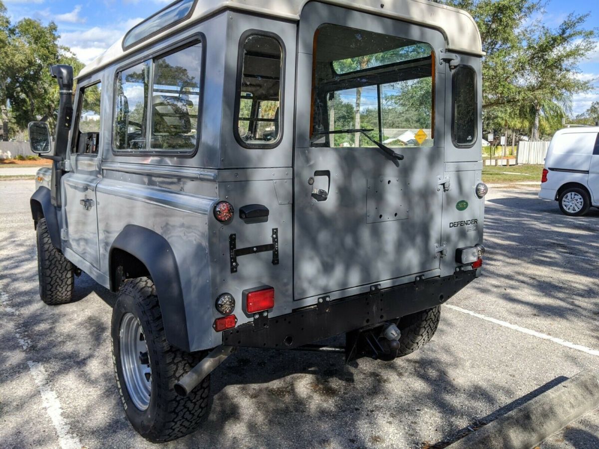 1993 Land Rover Defender - photo 10