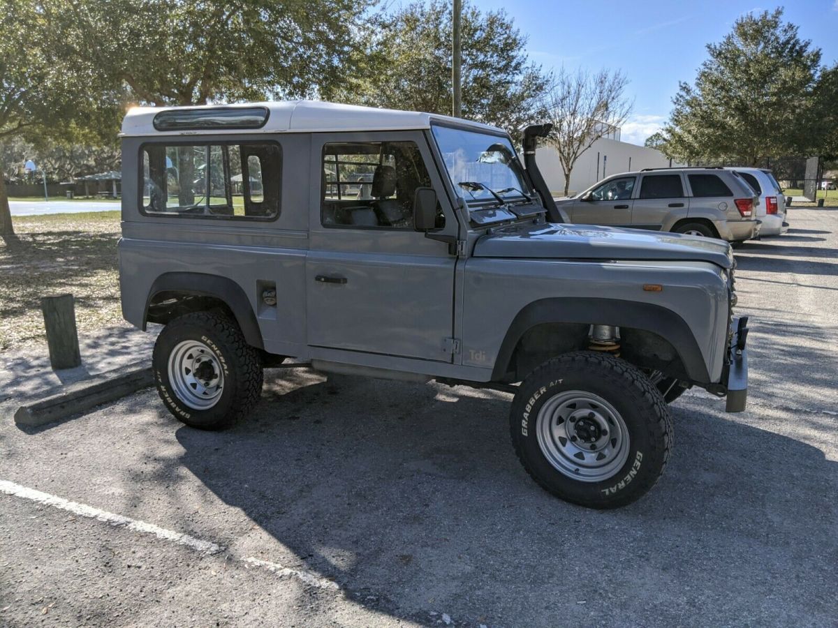 1993 Land Rover Defender - photo 4