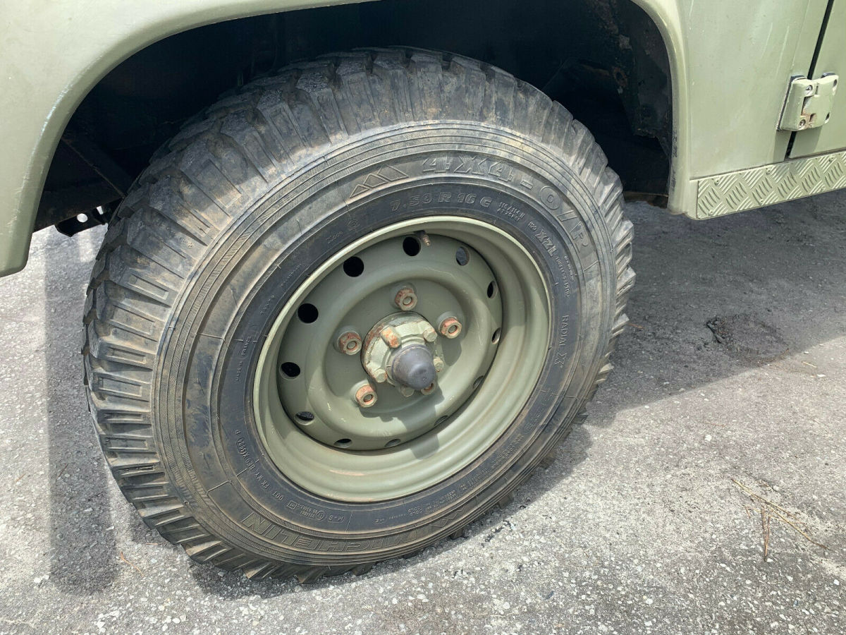 1981 Land Rover Defender - photo 11
