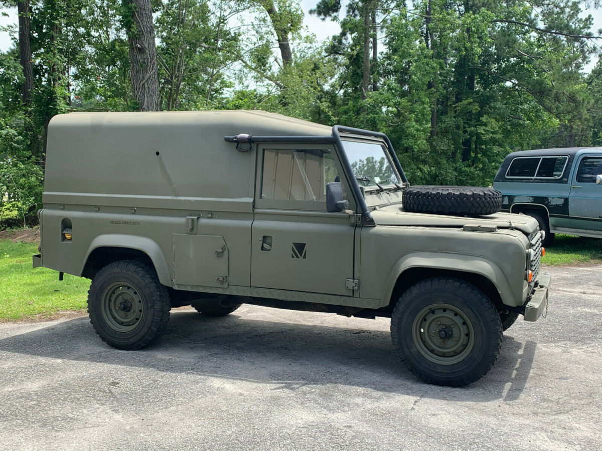 1981 Land Rover Defender - photo 2