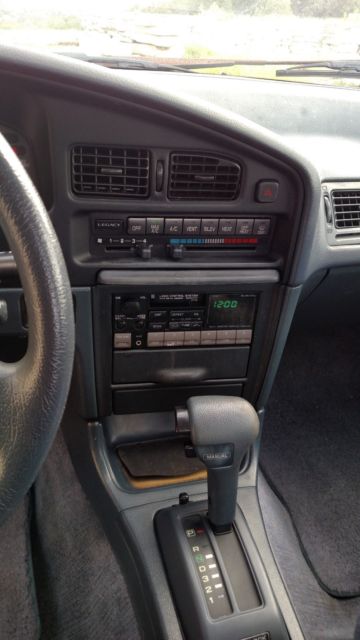 1992 Subaru Legacy L - photo 7