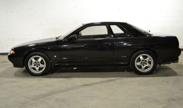 1990 Nissan Skyline - photo 2