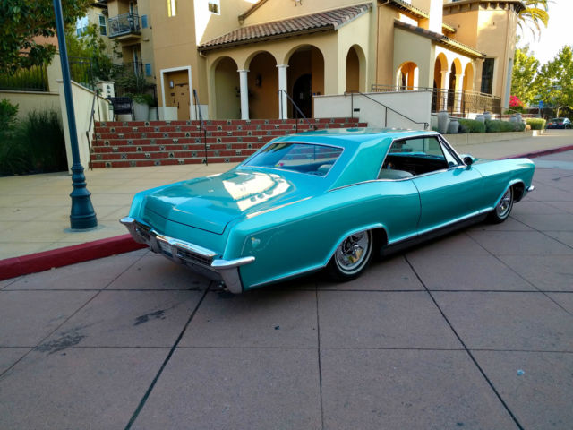 1965 Buick Riviera 2 door coupe - photo 4