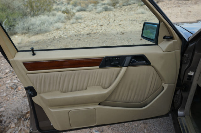 1990 Mercedes-Benz E-Class LEATHER - photo 12