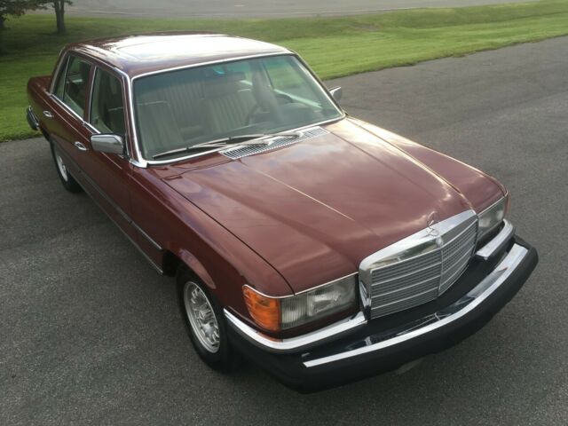 1979 Mercedes-Benz 400-Series - photo 9