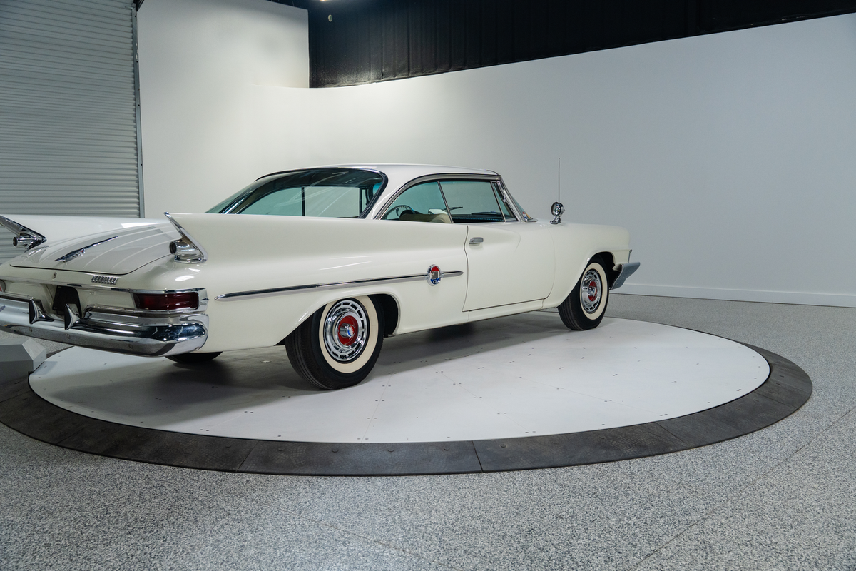 1961 Chrysler 300G - photo 6