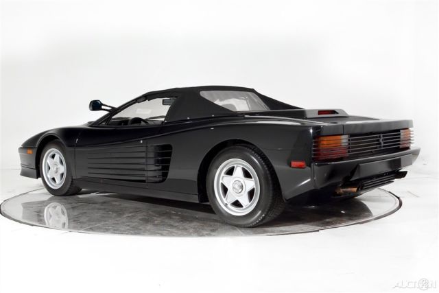 1986 Ferrari Testarossa Convertible - photo 5