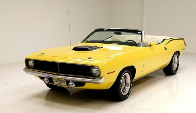 Lemon Twist Straight Steel 426ci Hemi/Shaker Hood Showroom Interior 1970 Plymouth 'Cuda Convertible