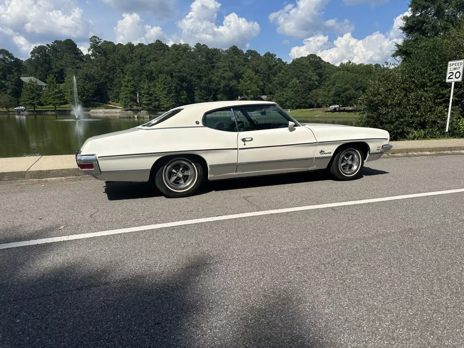 1972 Pontiac Le Mans - photo 4