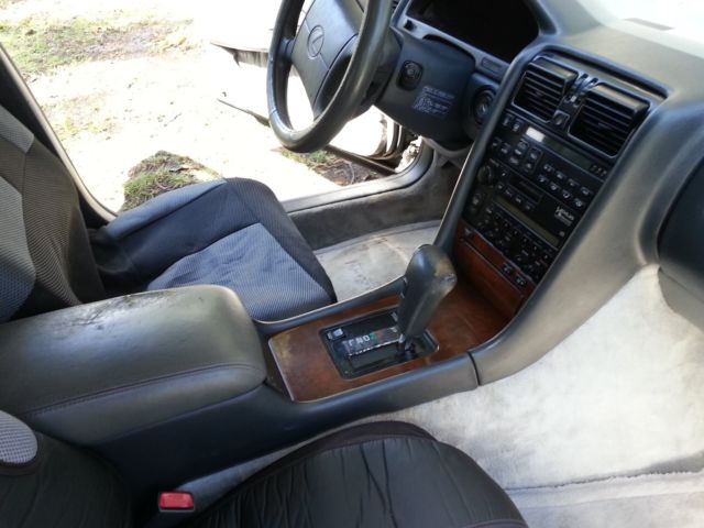 1994 Lexus LS 400 - photo 3