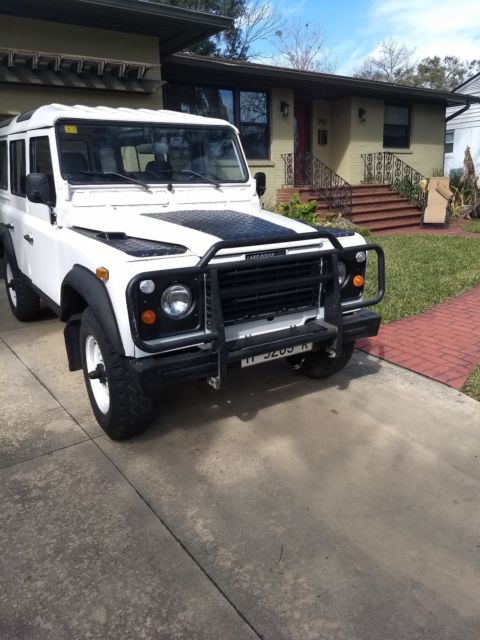1988 Land Rover Defender
