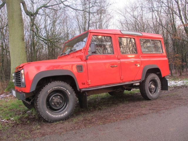 LHD Land Rover Defender 110 Station Wagon 200 Tdi YOM 1992 1992 Land Rover Defender