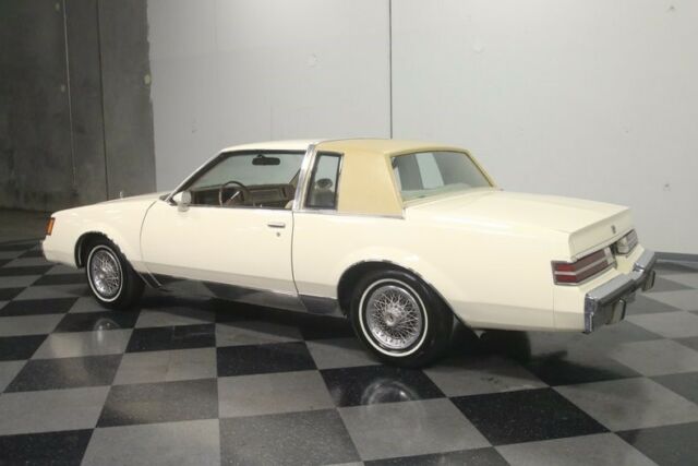 1985 Buick Regal Limited - photo 9
