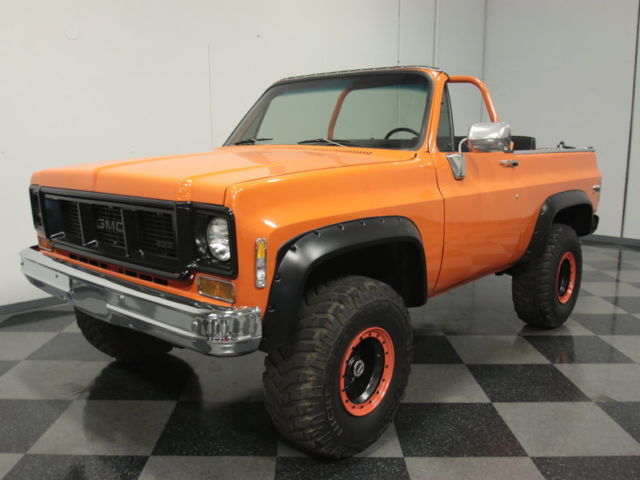 LIFTED 4X4 JIMMY CONVERTIBLE, CUSTOM PAINT/INTERIOR, 350, AUTO, PWR DISC/STEER!! 1973 GMC Jimmy 4X4