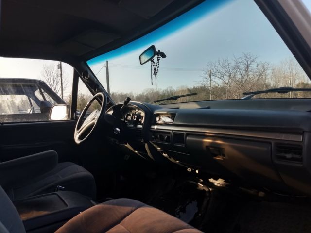 1993 Ford Bronco XLT - photo 7
