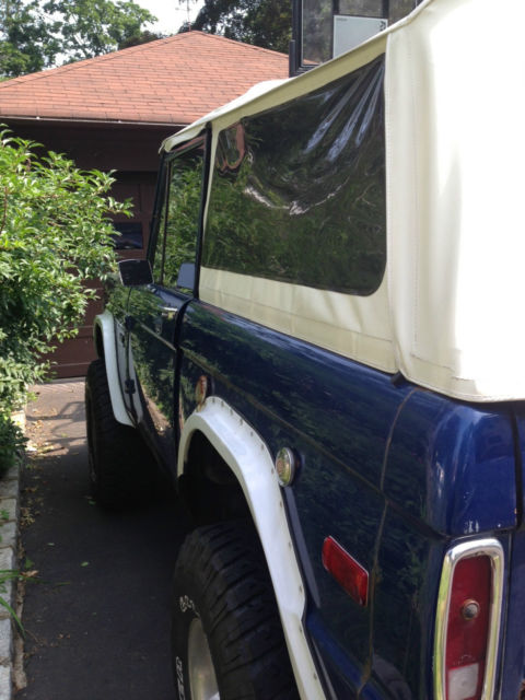 1971 Ford Bronco Wagon Sport Utility 2-Door - photo 4