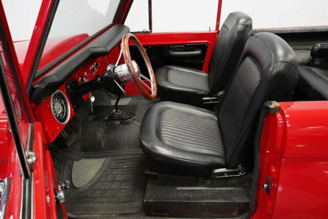 1975 Ford Bronco 4x4 Fuel Injected - photo 4