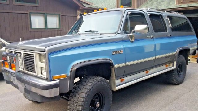Lifted GMC Suburban 4x4 - rare find in this incredible condition 1987 GMC Suburban Sierra Classic