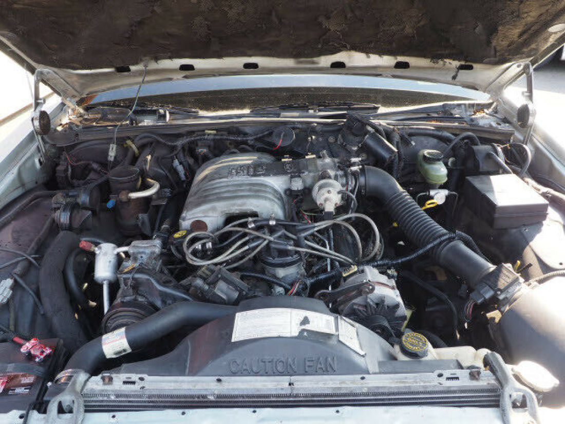 1990 Ford Crown Victoria LX - photo 7