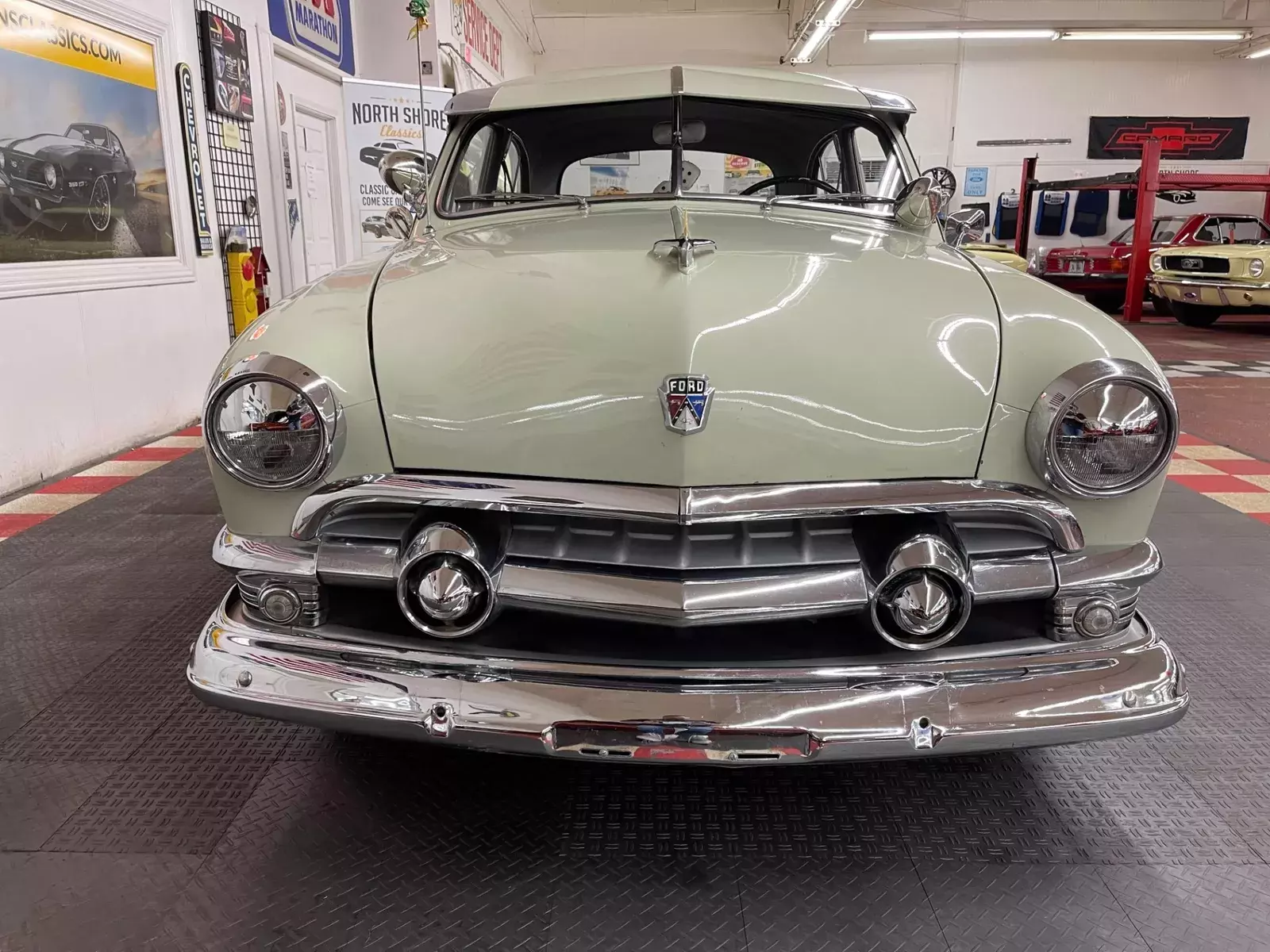 1951 Ford Hot Rod / Street Rod - CUSTOM SEDAN - 302 V8 ENGINE - - photo 7