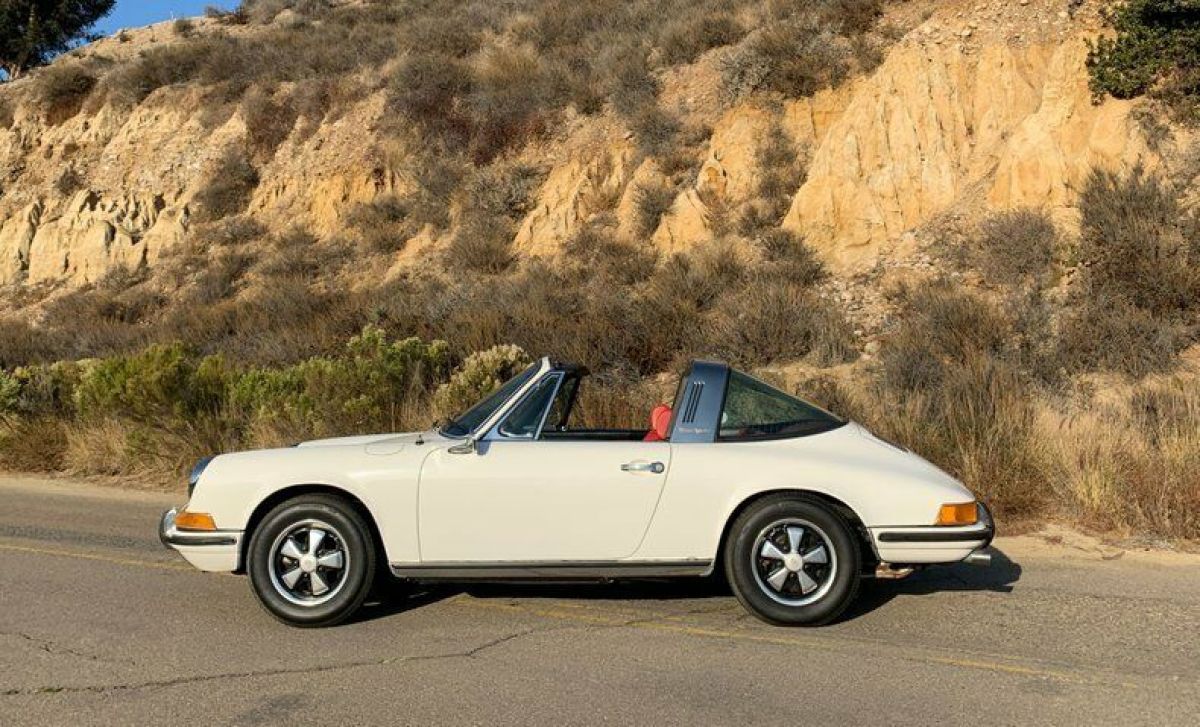 Light Ivory w/ Red Leatherette ~ 2.0L H6 ~ Superb Condition ~ San Diego, CA 1970 Porsche 911 E Targa - Only 16k Miles(!) - Single Family Owners