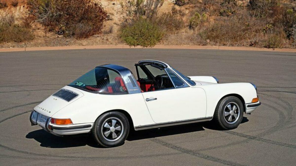 1970 Porsche 911 E Targa - Only 16k Miles(!) - Single Family Owners - photo 11